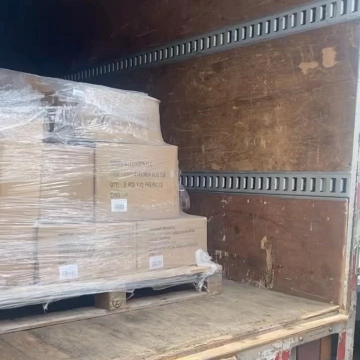 Pallets by sea